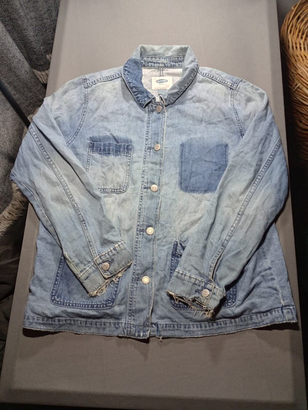 Old Navy San Francisco Distressed Denim Jacket Women's Size Large